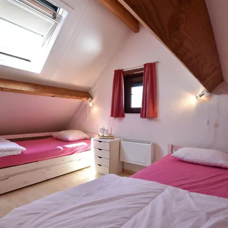Holiday home Gezellig Vissershuis *